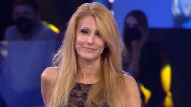Adriana Volpe parla del GF Vip: "Soleil Sorgè e Alex Belli sono stati la colonna portante di questa edizione"