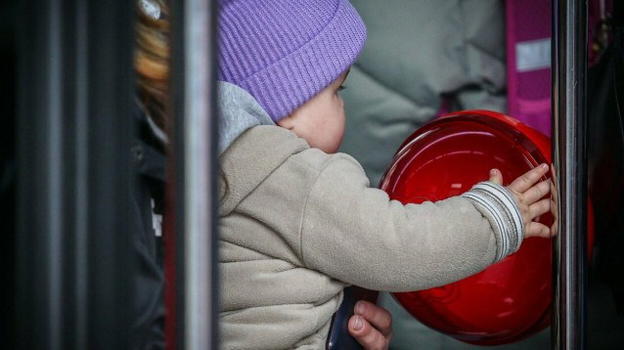 Ucraina, mamma e figli rischiano la vista, ma un medico riesce a salvarli