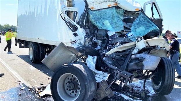 Italia, tragico incidente in autostrada: soccorsi in atto, ci sono vittime