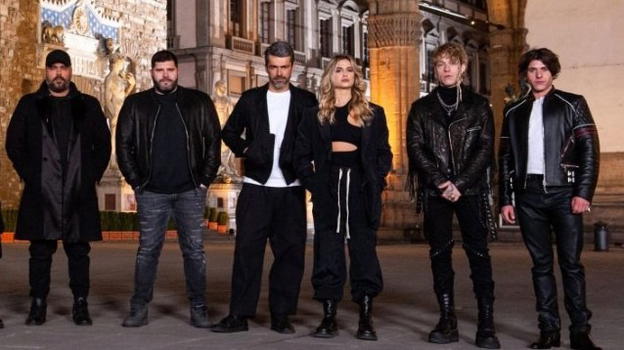 Celebrity Hunted 3, anticipazioni: tra i concorrenti Luca Argentero e Rkomi