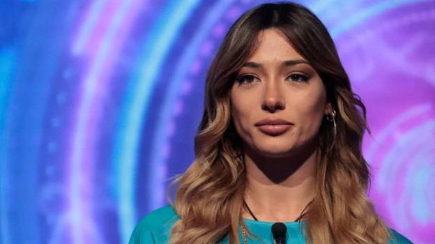 Soleil Sorgè su Alex Belli: "Non mi è mai interessato andare oltre all’amicizia. Ora sogno di condurre in TV"