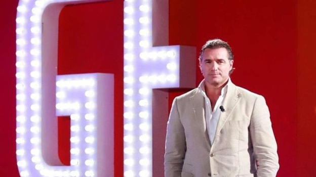 GF Vip, Lorenzo Amoruso: "Prendere parte al programma è un’idea che mi intriga molto. Signorini? Persona intelligente"