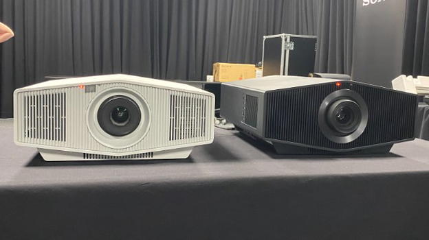 Da Sony i nuovi e migliorati proiettori laser VPL-XW5000ES e VPL-XW7000ES