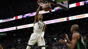 Playoff NBA: Milwaukee e Golden State battono Boston e Memphis, bene Antetokounmpo e Jordan Poole