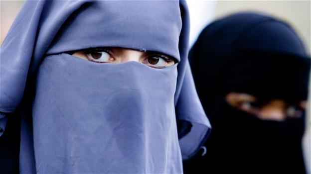 Torino, imam condannato per maltrattamenti alla moglie: le vietava di indossare abiti occidentali