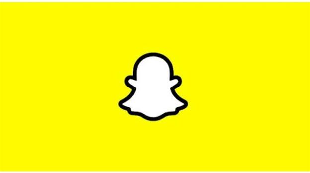 Snapchat: crescita rallentata, roll-out per le Storie condivise