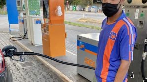 Prezzo choc della benzina, ecco cosa sta succedendo in Italia