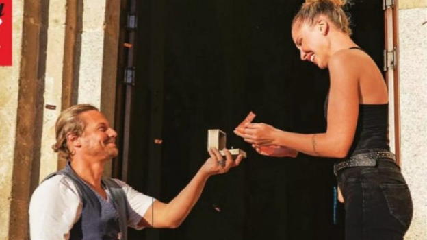 Davide Silvestri e Alessia Costantino presto sposi: la romantica proposta di matrimonio
