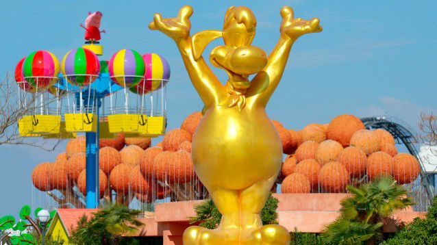 Gardaland chiude in anticipo 13 attrazioni per mancanza di personale