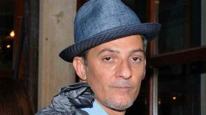 Fiorello, il dramma della malattia: lo show-man avvisa tutti di fare molta attenzione a questi piccoli particolari
