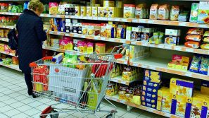Caro spesa: la classifica dei prodotti che hanno subito un aumento assurdo