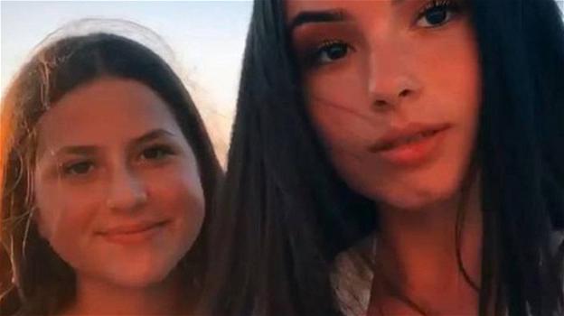 Giulia e Alessia, sorelle di 15 e 17 anni, travolte dal treno a Riccione: lo strazio dei testimoni