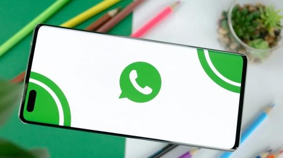 WhatsApp: in roll-out le Reazioni agli aggiornamenti di Stato