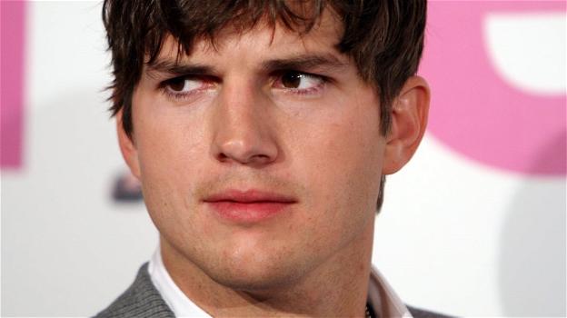 Ashton Kutcher racconta della rara malattia che lo ha colpito