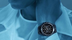 Ufficiale lo smartwatch per pochi