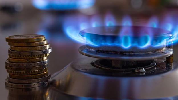 Crisi energetica, tutti i cambiamenti dei prossimi mesi. Intanto sul web spopola la ricetta della pasta a fuoco spento