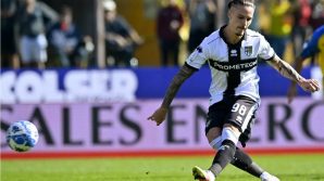 Serie B, Parma-Frosinone 2-1: i crociati vincono trasformando due rigori