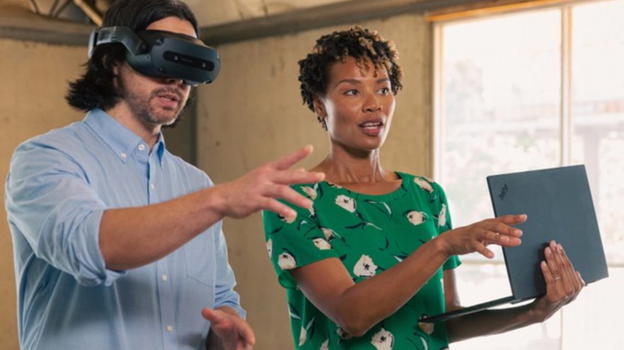 Lenovo presenta il visore VR e MR ThinkReality VRX per le aziende