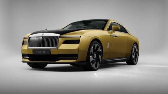 Rolls-Royce Spectre: in arrivo la super coupé extra lusso da 520 km di autonomia e con 585 CV