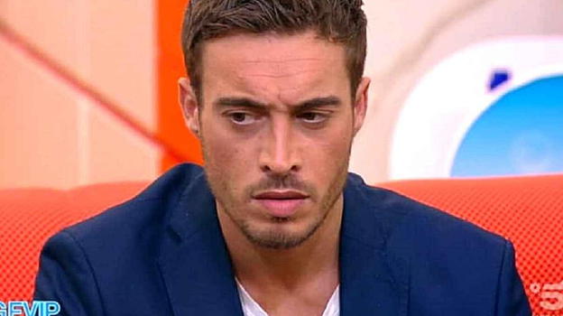GF Vip. Antonino Spinalbese la denuncia choc dell’ex di Belen: “Ho visto tutto, non sono scemo”