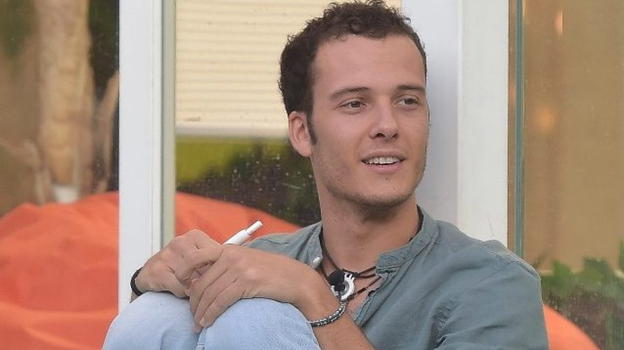 GF Vip, Edoardo Donnamaria e le frasi sul Covid-19: "Hanno fatto un casino, ma non è che sia successo chissà che"