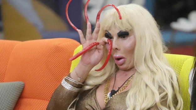 Le Iene, Elenoire Ferruzzi svela la cifra monstre che ha speso per rifarsi