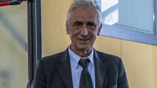 Trovato morto in un SUV: nessun malore, si tratta di omicidio