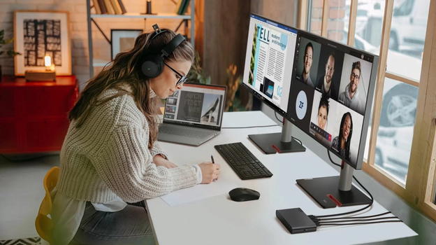 CES 2023: Lenovo presenta notebook, desktop, tablet, monitor e accessori