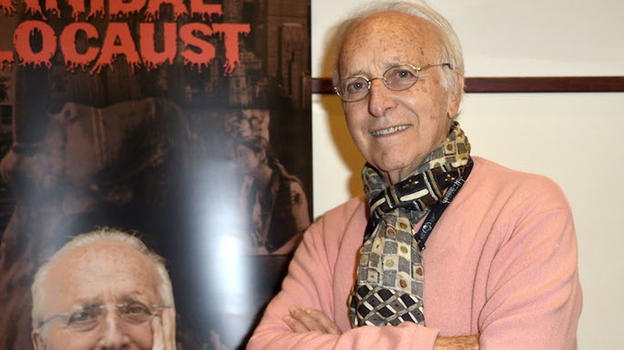 Addio a Ruggero Deodato, regista del controverso "Cannibal Holocaust" e di "I ragazzi del muretto"