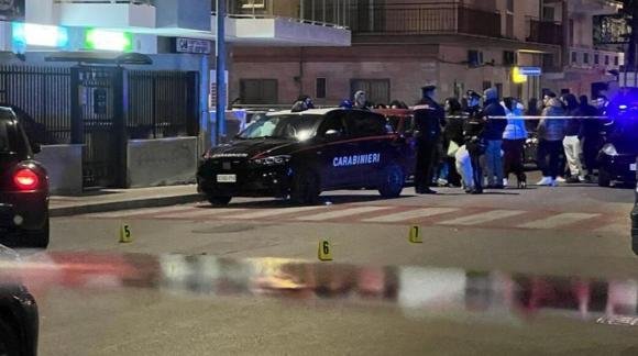Giovane ucciso in strada a Capurso, un testimone: "Lo hanno picchiato, poi è caduto"