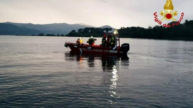 Naufragio Lago Maggiore: barca intestata a una società fantasma