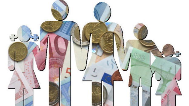Istat: nel 2021 il reddito delle famiglie abbienti supera di 5,6 volte quello delle più povere