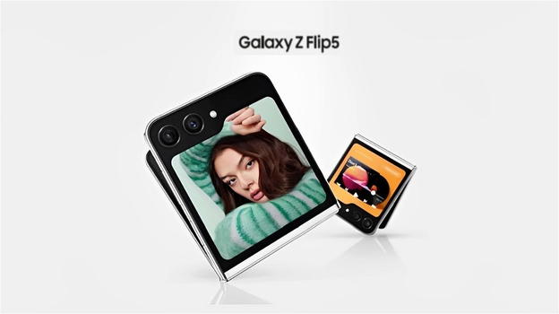 Samsung Galaxy Z Flip 5: il display esterno supporta Google Maps, YouTube e Google Messaggi
