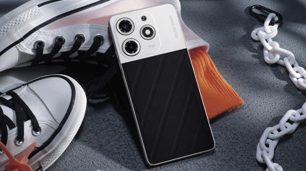 Tecno Spark 10 Pro Magic Skin Edition: uno smartphone unico nel suo genere
