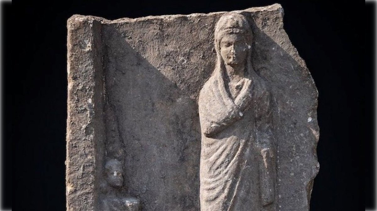 Ritrovate a Istanbul tre preziose statue bizantine