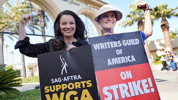Attori di Hollywood in sciopero, a rischio centinaia di produzioni