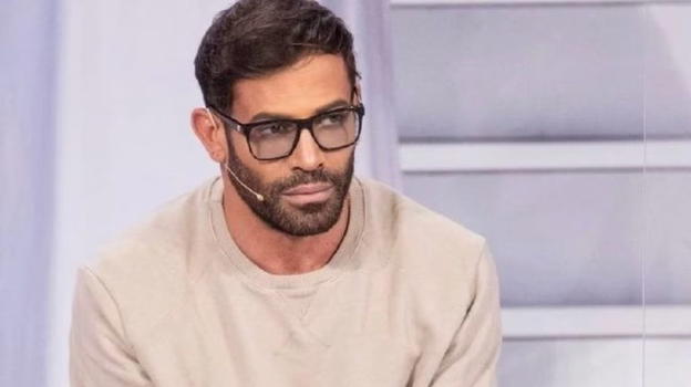 Uomini e Donne, l’incertezza di Gianni Sperti: "Non so se ci sarò"