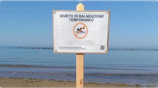 Vasto, alghe tossiche in mare: scatta il divieto di balneazione