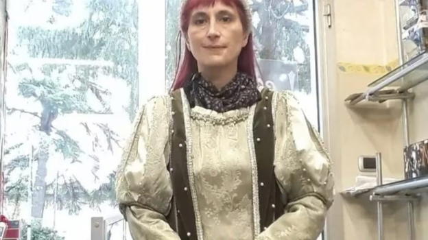 Bologna cerca Martina: “Torno subito”, esce dal suo negozio di giochi e scompare nel nulla