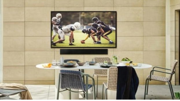 Samsung The Terrace Full Sun: il TV da esterni più grande e potente del mondo