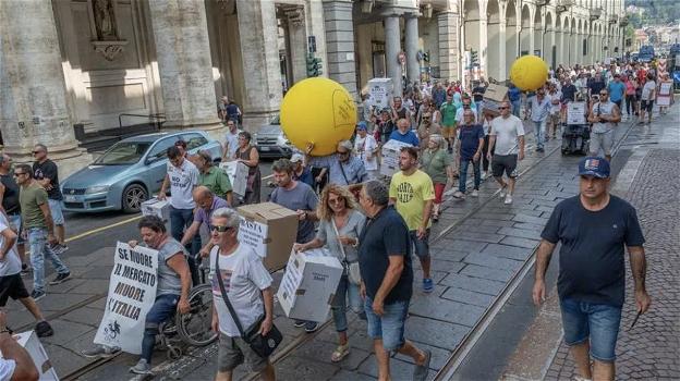 Ambulanti protestano contro il blocco Diesel Euro 5: "La Meloni ci ha delusi"