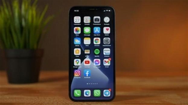 iPhone 12 a rischio richiamo in Francia per il superamento dei limiti SAR