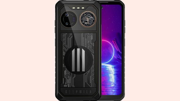 IIIF150 B2 Ultra: smartphone blindato con fotocamera 200 MP e schermo rotondo