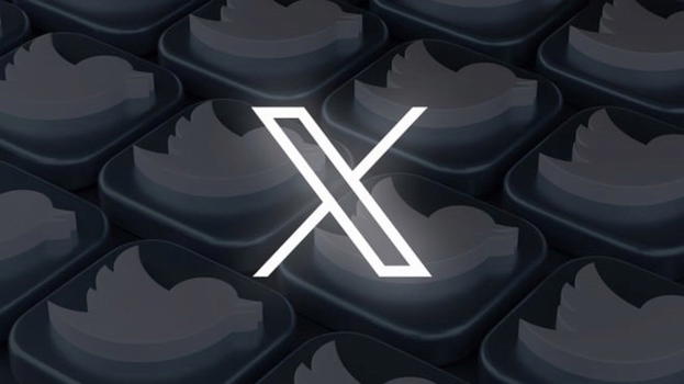X (Twitter): abbonamento per tutti in test, fonti sulle Community notes