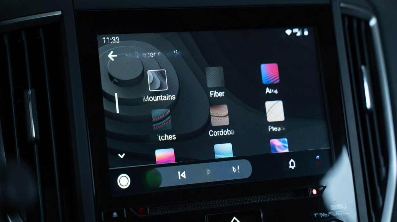 Android Auto 10.7: sfondi personalizzati in arrivo?