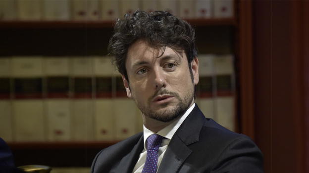 Giambruno rientra in Mediaset: "Voglio condurre il Tg4 o Studio Aperto"