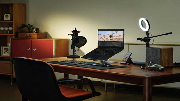LG anticipa il CES 2024 con i nuovi laptop LG gram 2024