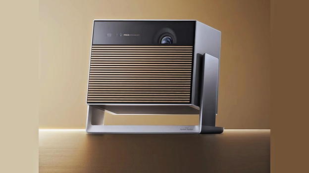 Xgimi RS 10 Ultra: proiettore laser di eccellenza con certificazione IMAX Enhanced e funzionalità innovative