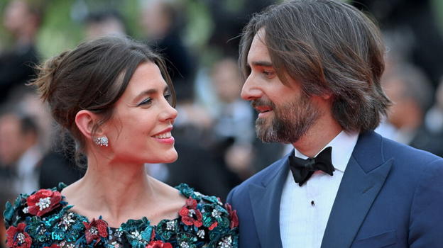 Famiglia Reale: Charlotte Casiraghi si separa dal marito dopo 4 anni