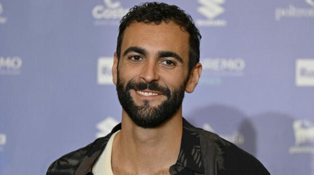 Marco Mengoni dichiara: “L’amore? Lo sto ancora cercando”